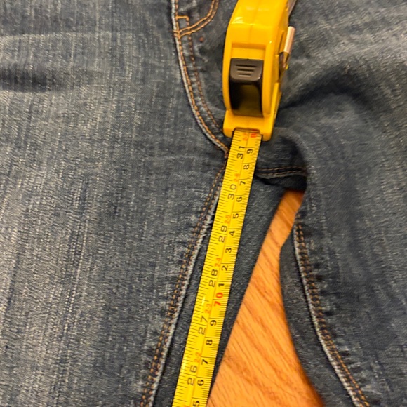 Levi's 525 Perfect Waist Straight Leg Jeans - Picture 12 of 14
